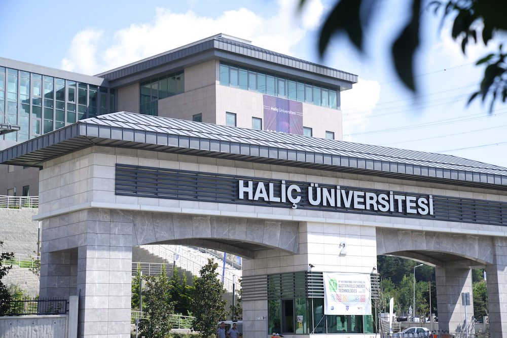 Haliç University
